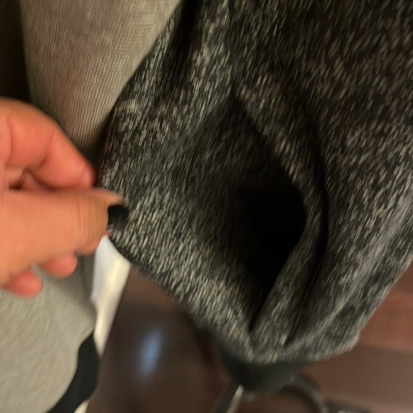 Marc Ecko Blk & Gray Sweater, Pocket in the front, Sherpa like lining  XL. - Picture 4 of 7